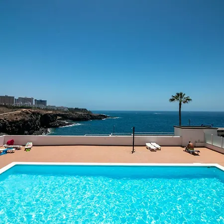Blue Horizon By Olax * Callao Salvaje