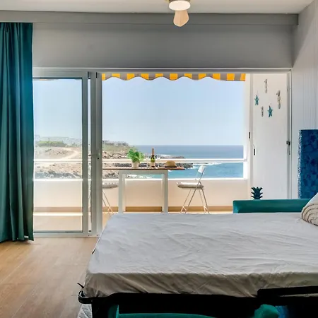Blue Horizon By Olax * Callao Salvaje